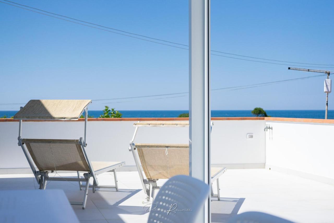 Casa Vacanze Vistamare Marinella di Sarzana Eksteriør billede